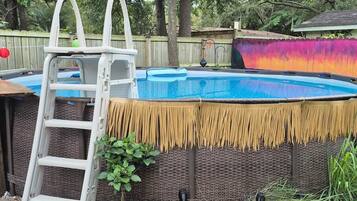 Beheizter Pool
