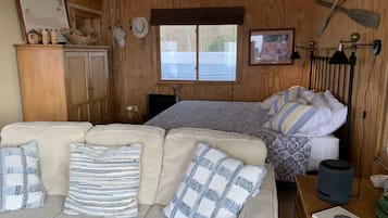 1 dormitorio, cuna de viaje, wifi gratis y ropa de cama