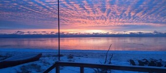 Beachhouse On Beautiful Sand Beach Near Escanaba