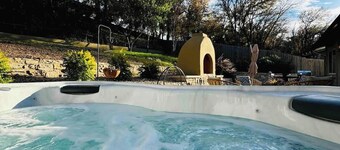 3BR/SereneGarden/Fireplace/DeepSoakTub