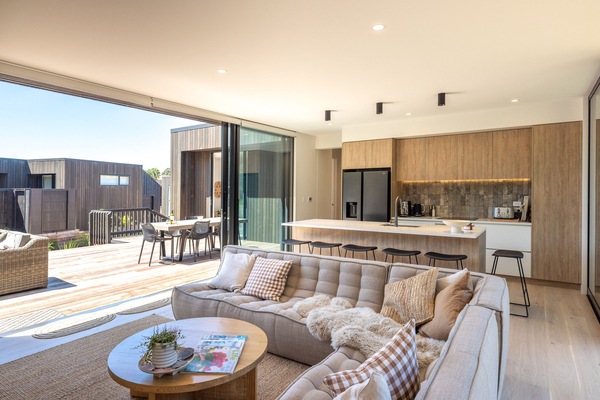 Smart-TV og stereoanlegg