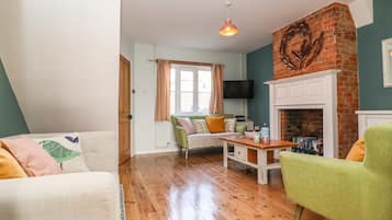 Cottage | Living area