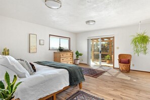 3 bedrooms, free WiFi, bed sheets, wheelchair access - Canyon retreat villa (Fallbrook)