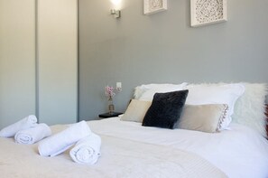 1 camera, ferro/asse da stiro, Wi-Fi gratuito, lenzuola