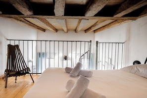 1 chambre, fer et planche Ă repasser, draps fournis