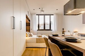 Strygejern/strygebræt, gratis Wi-Fi, sengetøj