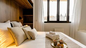 BĂŒgeleisen/BĂŒgelbrett, kostenloses WLAN, BettwĂ€sche