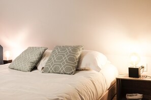 2 Schlafzimmer, Bügeleisen/Bügelbrett, kostenloses WLAN, Bettwäsche