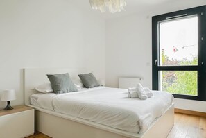 2 habitaciones, tabla de planchar con plancha y wifi gratis 