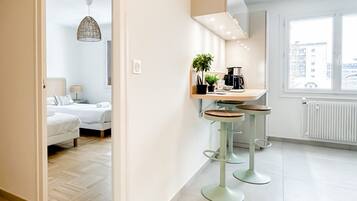 2 habitaciones, tabla de planchar con plancha y wifi gratis