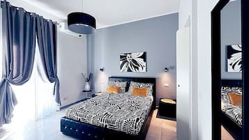 Luxury Double Room, 1 King Bed, Private Bathroom