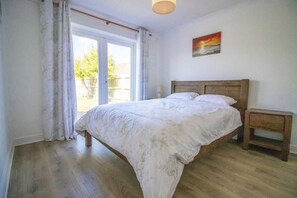 Strykejern/-brett, reiseseng for barn, wi-fi (inkludert) og sengetøy