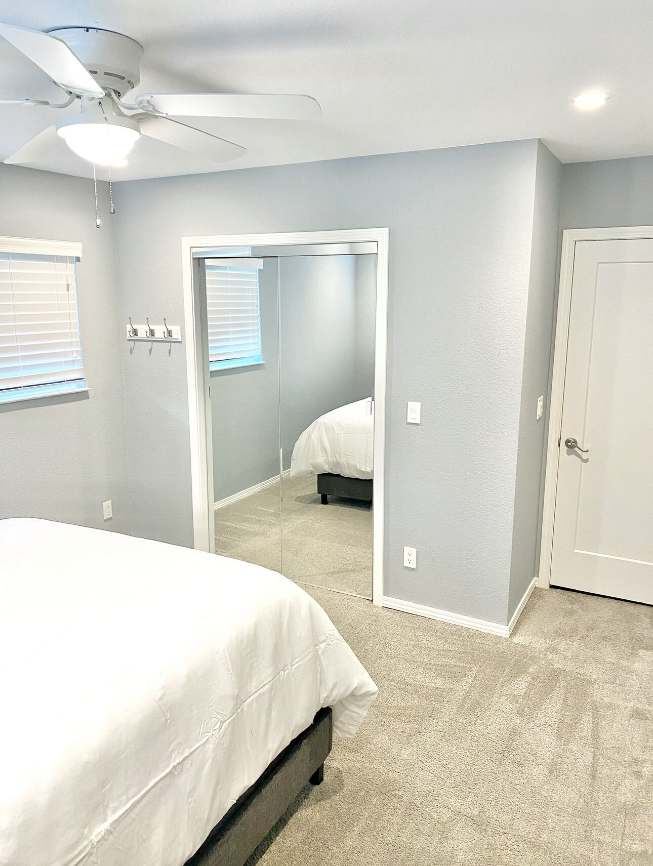 3 chambres, coffres-forts dans les chambres, bureau, Wi-Fi gratuit