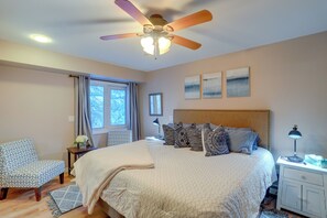 2 chambres, fer et planche à repasser, Wi-Fi, draps fournis