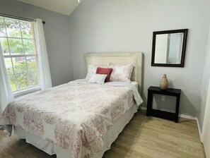 3 chambres, fer et planche Ă repasser, Wi-Fi gratuit, draps fournis