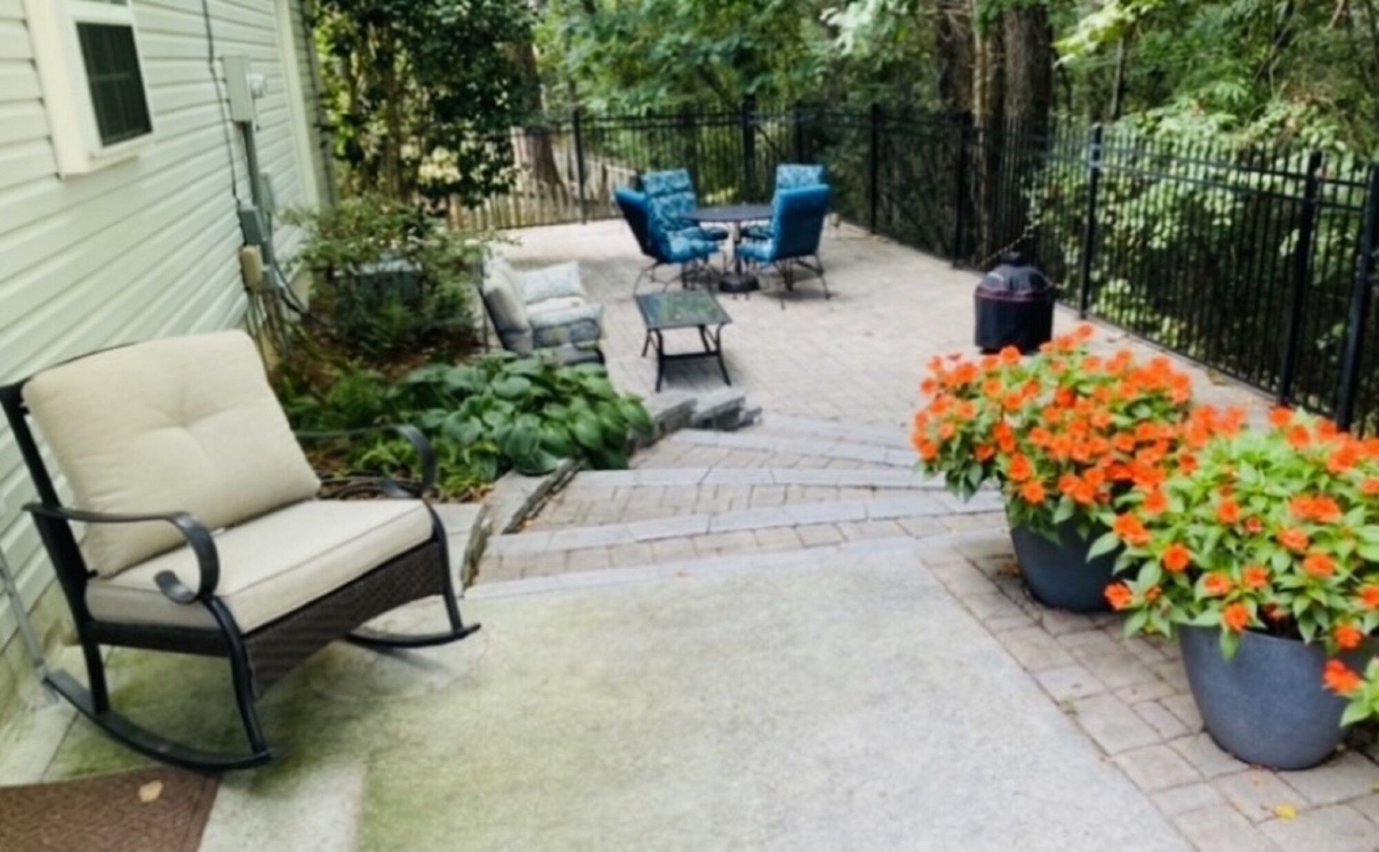 Beautiful little home in Peachtree City, minutes from downtown Atlanta.