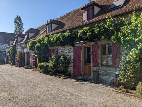 Exquisite Residence "Longere" Country Farmhouse