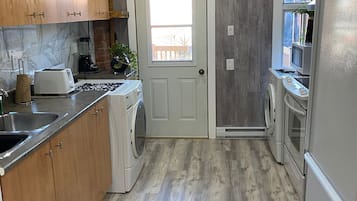 Fridge, microwave, coffee/tea maker, electric kettle