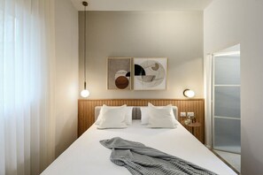 3 camere, ferro/asse da stiro