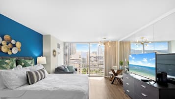 Studio, 1 Queen Bed, Non Smoking, City View 2 | Iron/ironing board, free WiFi, bed sheets