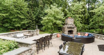 Spacious home in Lancaster County PA with awesome backyard