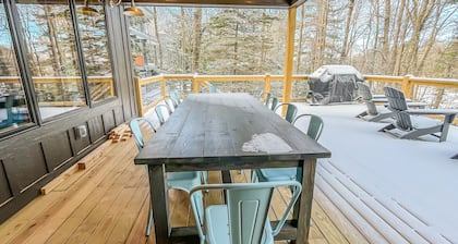 New Construction Lakefront Home with Private Dock, Fire Pit, Hot Tub