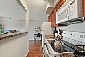 Signature Condo | Private kitchen