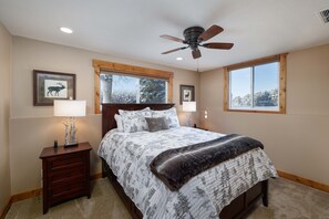 4 bedrooms, free WiFi, bed sheets - Spacious, Private Home with Mountain Views - Mountain View Delight (Bozeman)