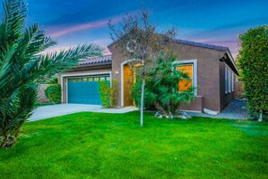 Exterior - All Inclusive-Flairbnb/Pool/Spa/Pool Table (Indio)