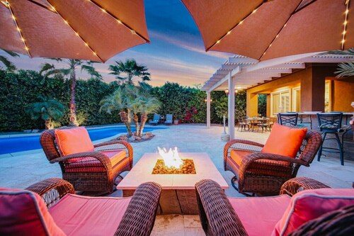 Flairbnb/Pool/Spa/Pool Table
