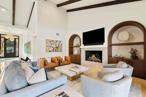 Unclassified image, 5 of 50, button