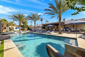 Unclassified image, 2 of 50, button