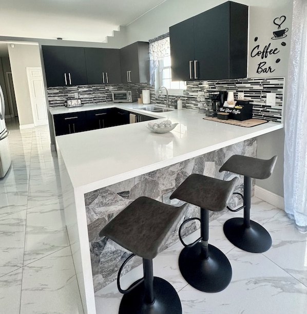 Microwave, oven, stovetop, dishwasher
