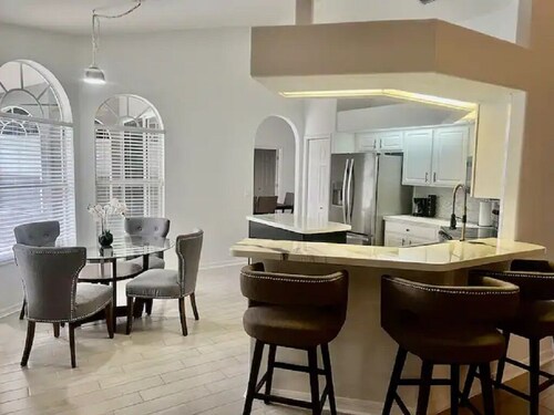 Dreamy Family Pool House