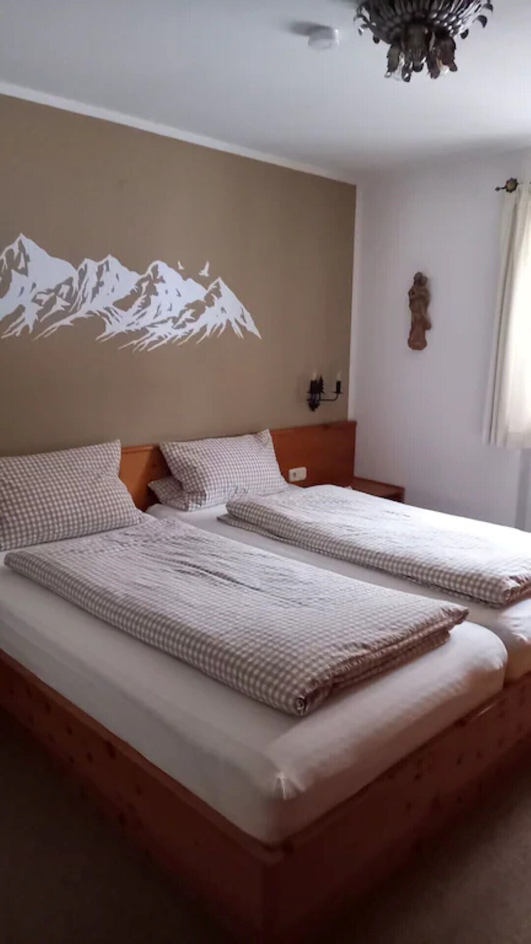 1 bedroom, in-room safe, iron/ironing board, travel crib