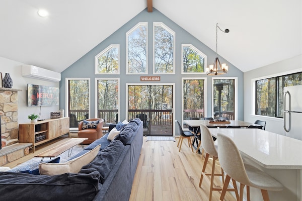 Smart TV, fireplace, video games, table tennis