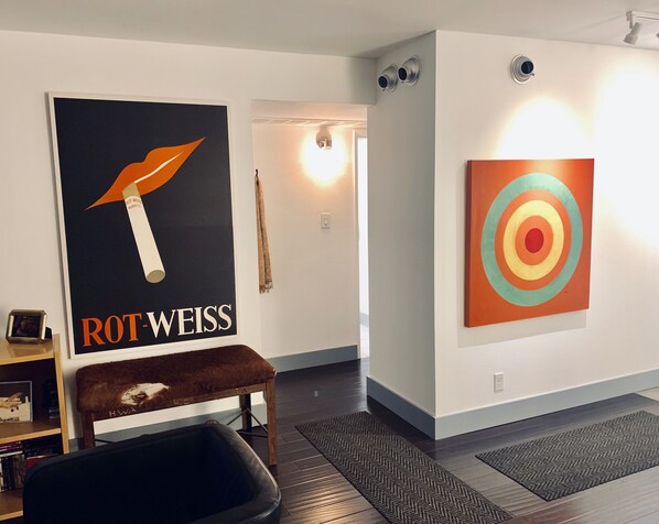 Interior - Walkable !! (Scottsdale)