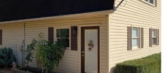 Peaceful Country Home w/Covered Bridge
