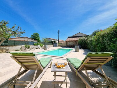 Tasteful maison de maître with private pool