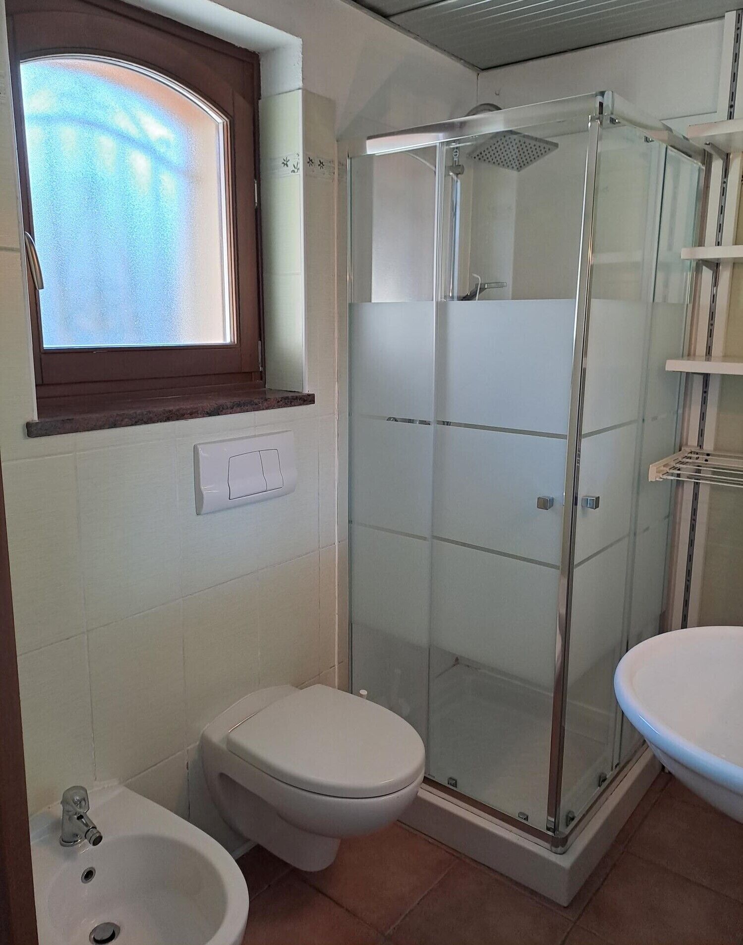Asciugacapelli, bidet, asciugamani
