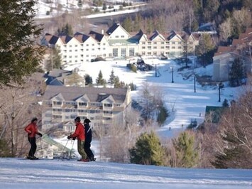 SkidÄkning och snöaktiviteter