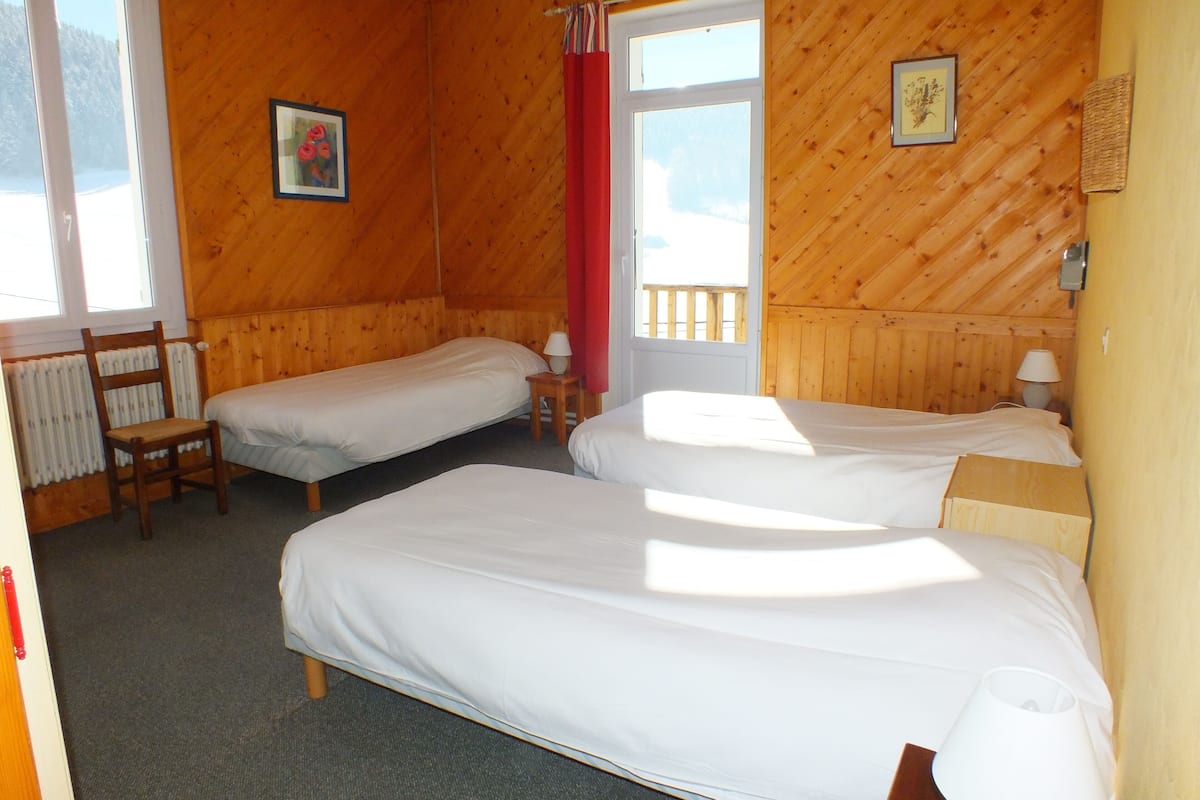 1 bedroom, desk, free WiFi