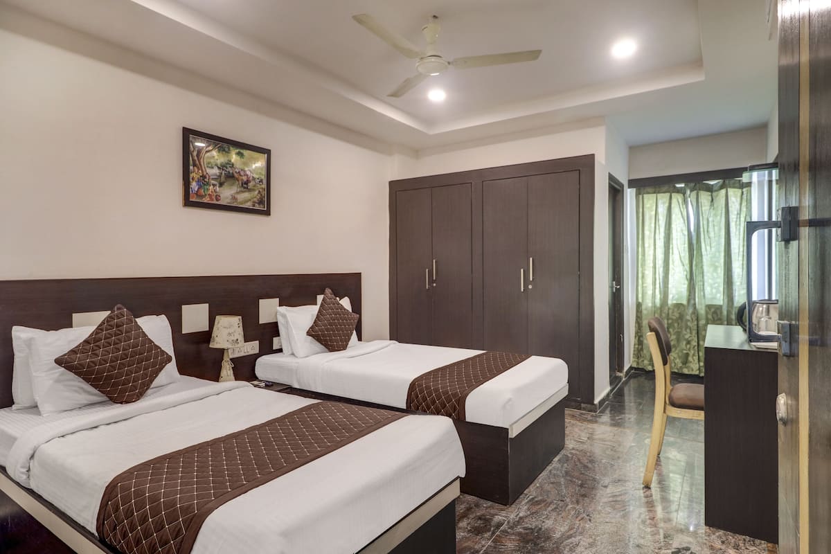 Comfort Double or Twin Room, 1 King Bed