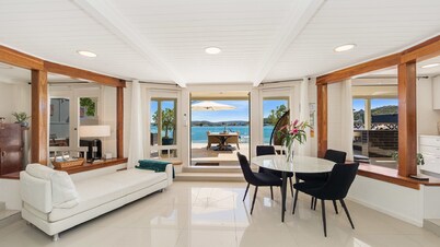 Waterfront Studio by HolidayCo.
