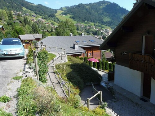 Châtel - Roitet : Appartement 3P, calme, vue imprenable dans Chalet Lou P'nots 