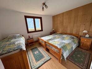 2 bedrooms, iron/ironing board, free WiFi - Apartment in Chatel/Roitet with view of Chatel and Abondance Valley (Châtel)
