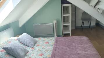 1 sovrum, strykjÀrn/strykbrÀda, gratis wi-fi och sÀngklÀder