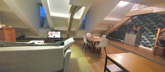 Duplex apartment classified 2 stars.