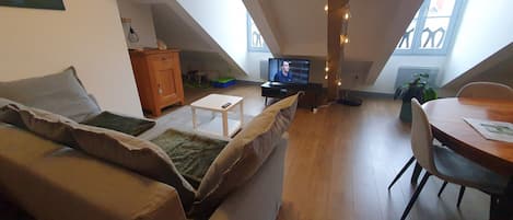 Een smart-tv, videogames en boeken