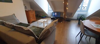 Duplex apartment classified 2 stars.